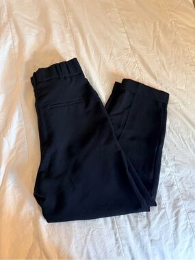 Aritzia Women's Black Tailored Dress Pants